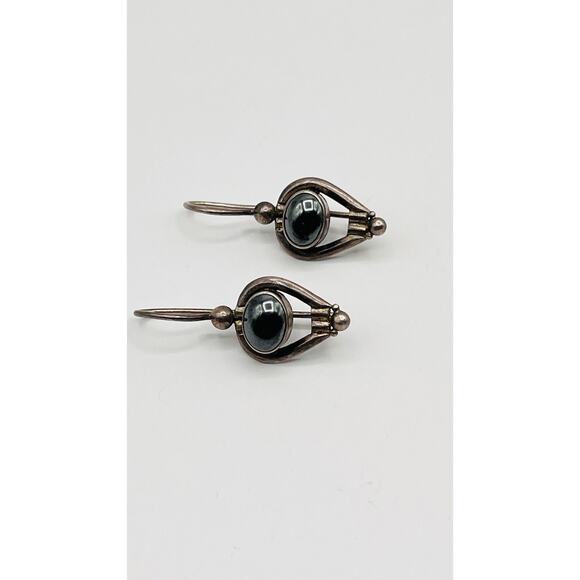 Vintage Hematite 925 Sterling Silver Earrings Dangle Pierced - Picture 1 of 7
